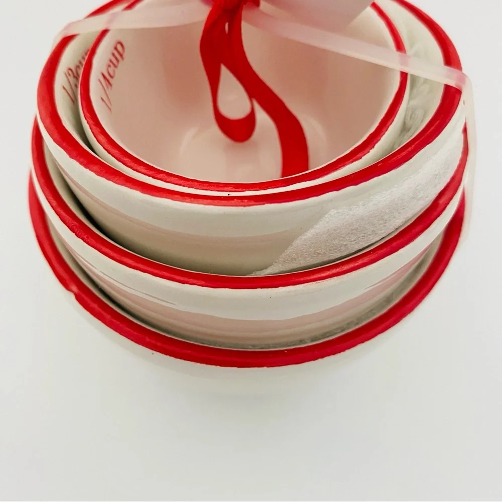 Sleigh Hill Trading Company Christmas Holiday Penguin Measuring Cups Set NWT